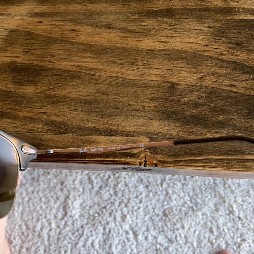 Ray Ban - Sunglasses - Nearly New - Picture 6 of 9